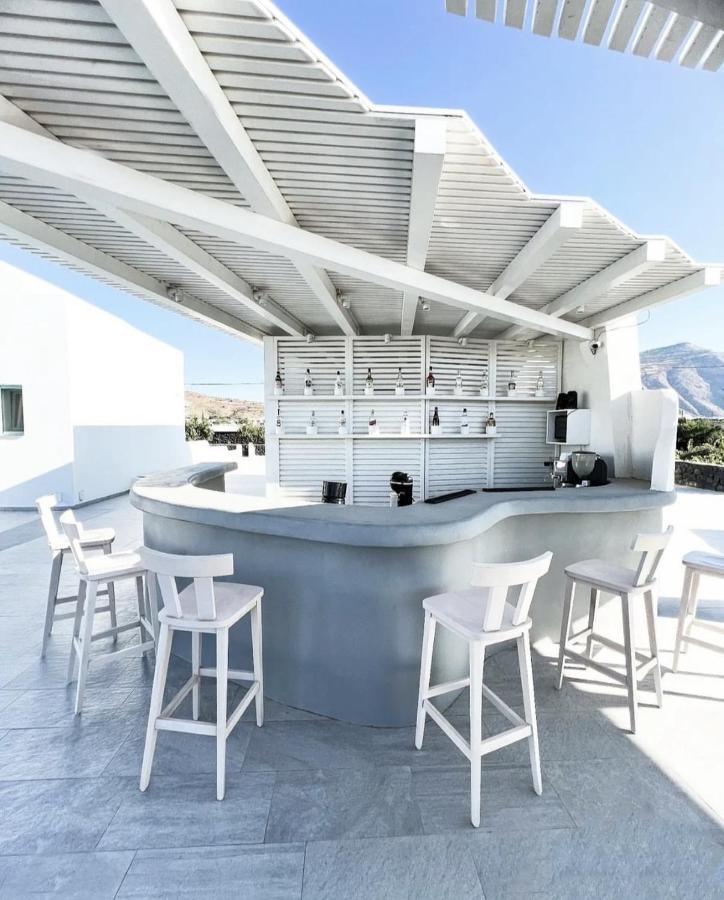 Santa Irina Luxury Sunny Lofts Hotel Perivolos  Exterior photo