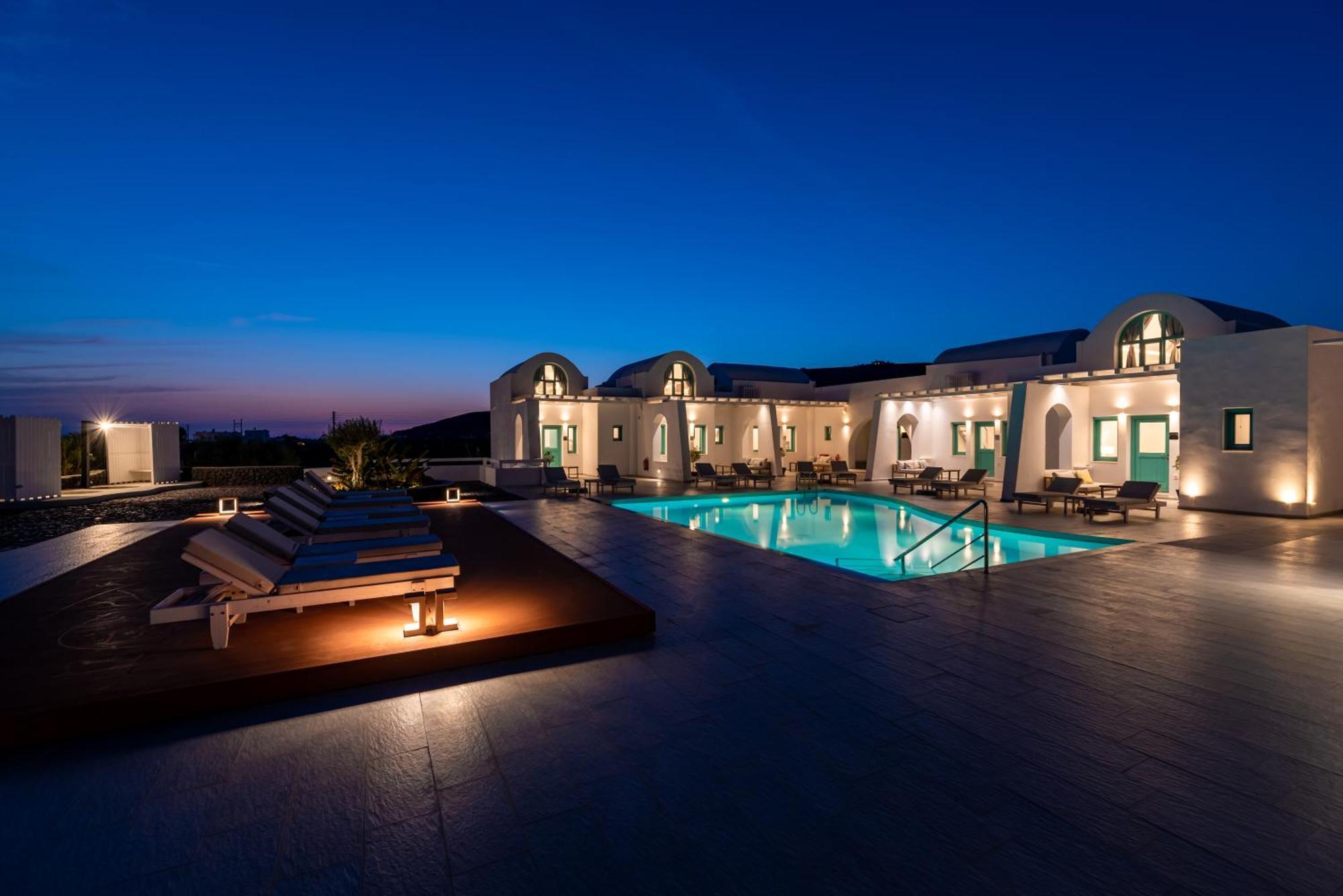 Santa Irina Luxury Sunny Lofts Hotel Perivolos  Exterior photo