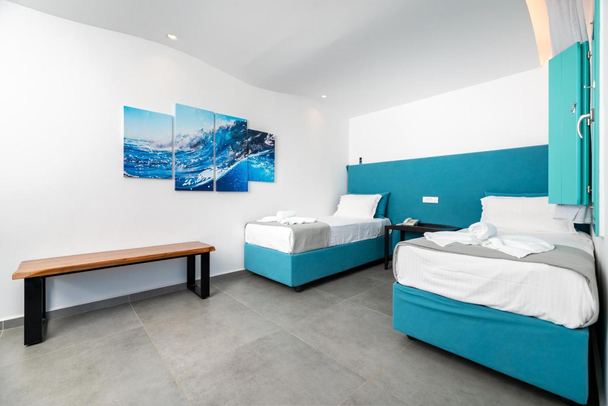 Santa Irina Luxury Sunny Lofts Hotel Perivolos  Exterior photo